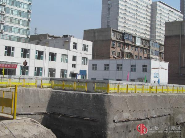 太原市第三人民醫(yī)院門診樓施工簡(jiǎn)報(bào)2013年02期